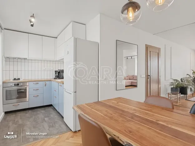 Prodej bytu 3+kk, Praha - Záběhlice, Hlavní, 72 m2