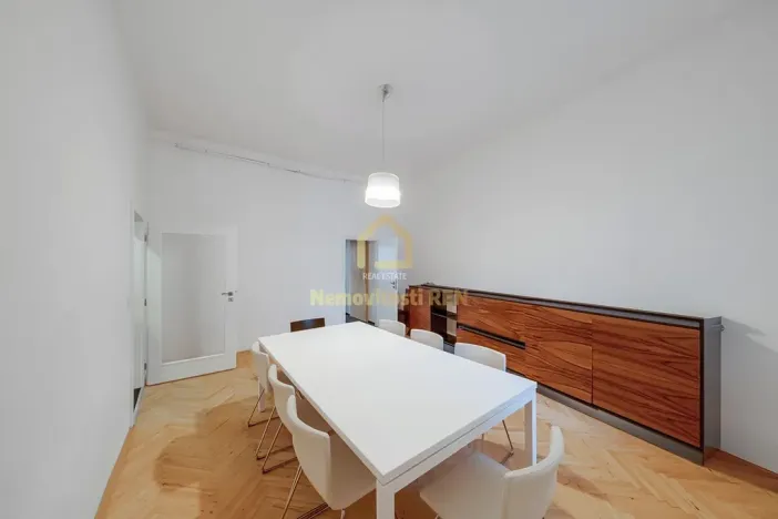 Pronájem kanceláře, Ostrava, Nádražní, 113 m2