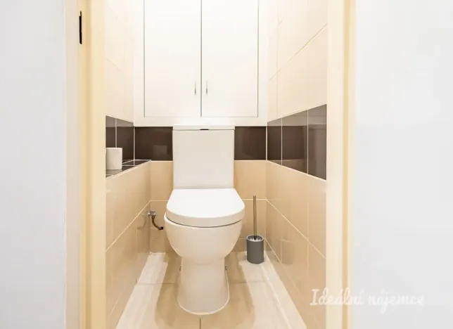 Pronájem bytu 2+1, Praha - Záběhlice, Jabloňová, 51 m2