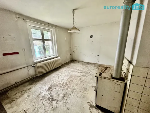 Prodej bytu 2+1, Nejdek, náměstí Karla IV., 70 m2