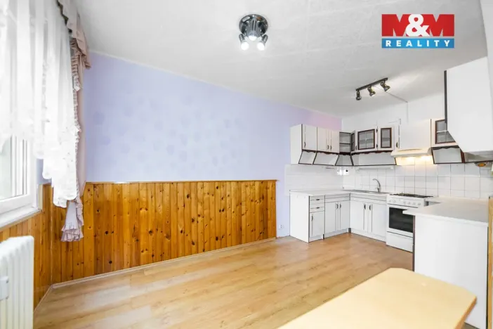 Prodej bytu 3+1, Neratovice, Dr. E. Beneše, 68 m2