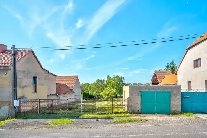 Prodej pozemku pro bydlení, Klobuky, 1088 m2