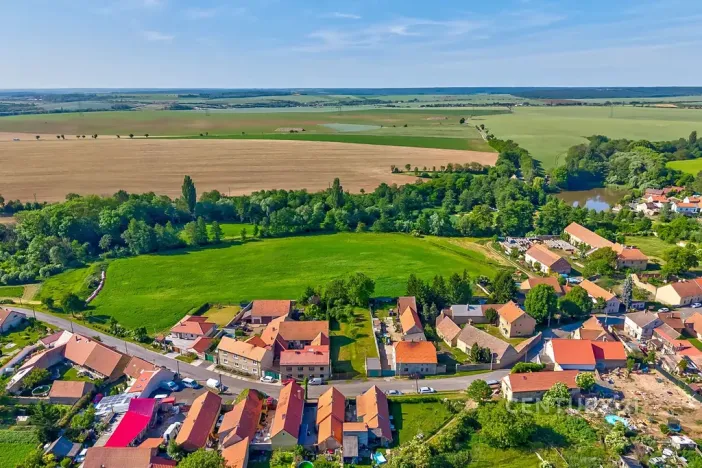 Prodej pozemku pro bydlení, Klobuky, 1088 m2