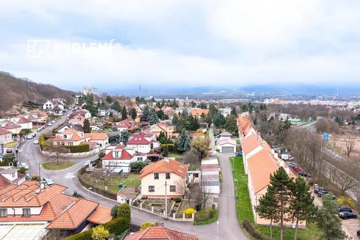 Pronájem bytu 2+1, Teplice, Bílinská, 55 m2