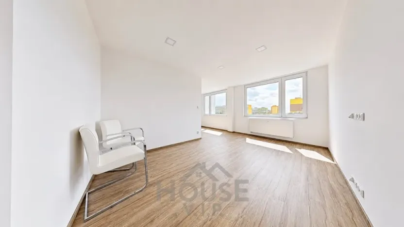 Prodej bytu 3+1, Kladno, Vodárenská, 69 m2