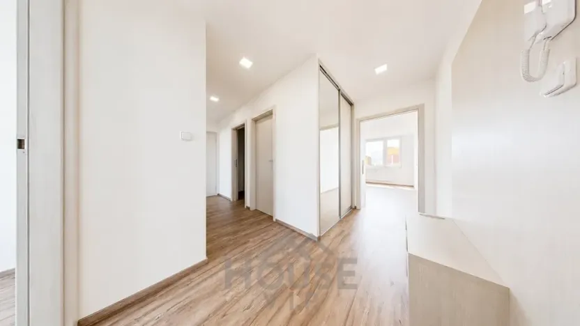 Prodej bytu 3+1, Kladno, Vodárenská, 69 m2