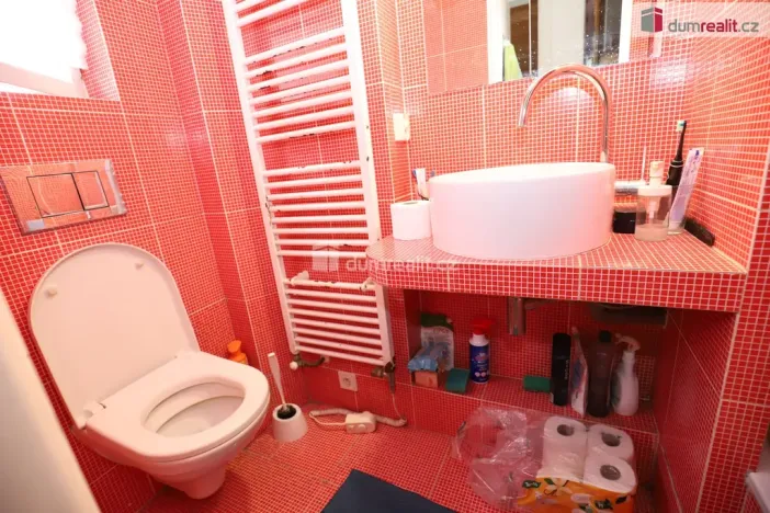 Pronájem bytu 3+1, Praha - Horní Počernice, Khodlova, 85 m2