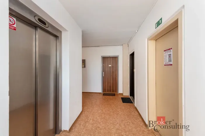 Pronájem bytu 2+1, Praha - Kamýk, Ve Lhotce, 46 m2