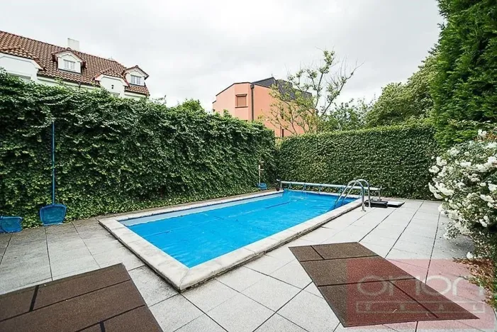 Pronájem rodinného domu, Praha - Nebušice, K vinicím, 230 m2