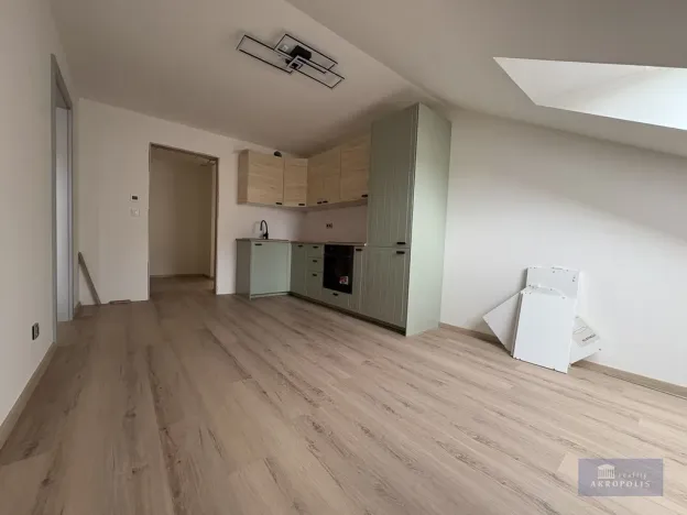 Pronájem bytu 2+kk, Praha - Libeň, Kotlaska, 43 m2