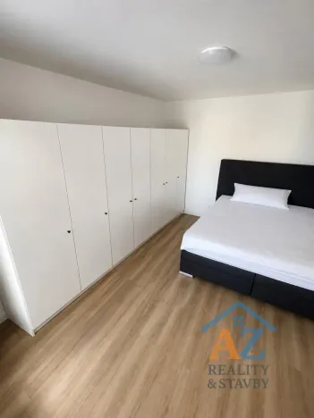 Pronájem bytu 1+1, Jirkov, Na Borku, 35 m2