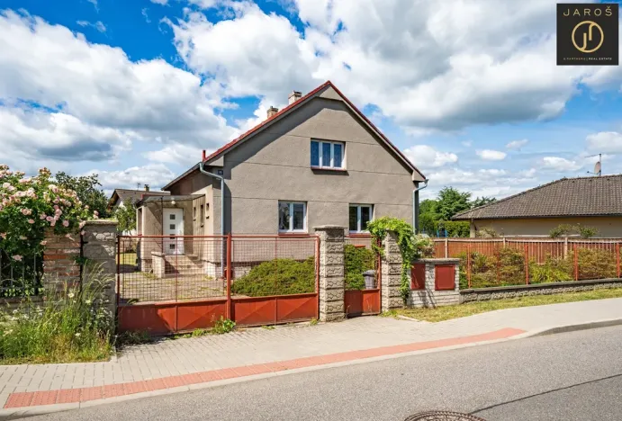 Prodej rodinného domu, Jirny, Pražská, 105 m2