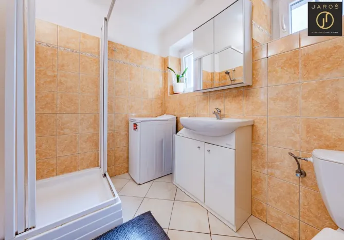 Prodej rodinného domu, Jirny, Pražská, 105 m2