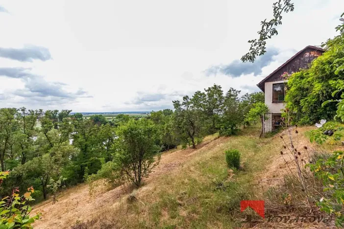 Prodej pozemku pro bydlení, Žalhostice, 2627 m2