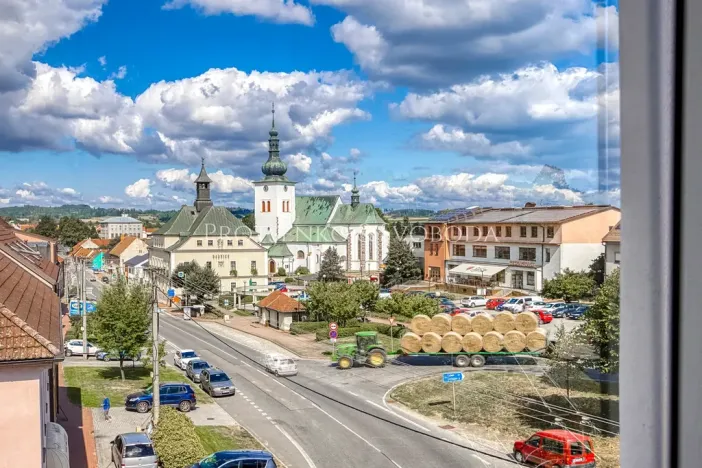 Prodej ordinace, Křižanov, Benešovo náměstí, 530 m2