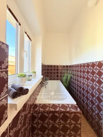 Prodej rodinného domu, Pardubice - Zelené Předměstí, Konečná, 180 m2