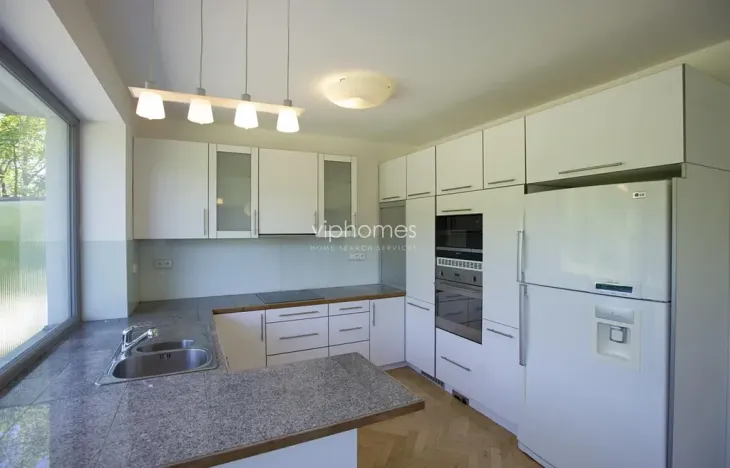 Pronájem vily, Praha - Nebušice, 230 m2