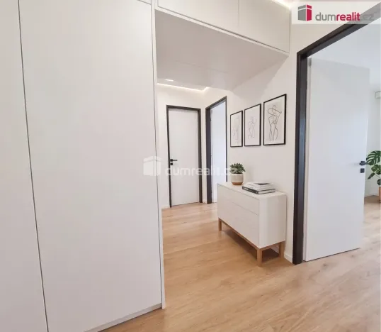 Prodej bytu 3+1, Praha - Braník, Ve studeném, 67 m2
