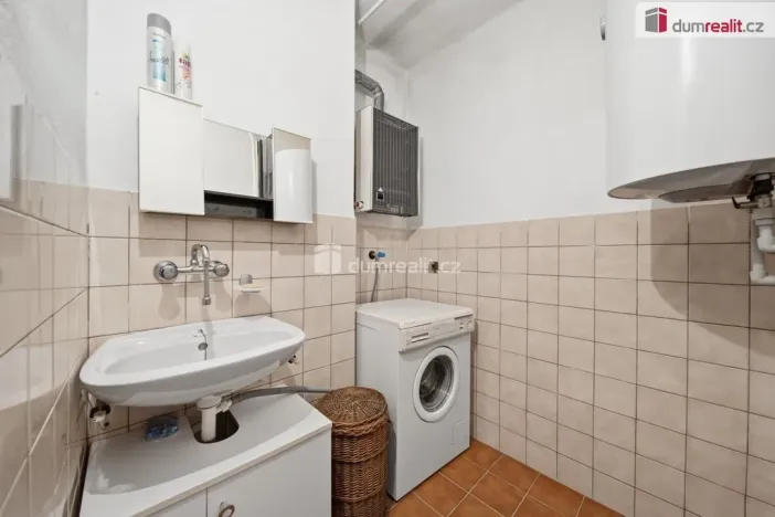 Prodej rodinného domu, Tvrdonice, Padělky, 180 m2