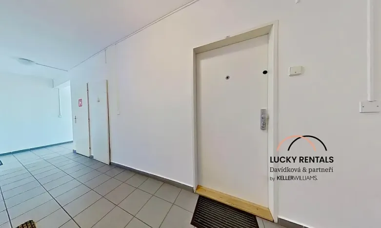 Pronájem bytu 1+kk, Praha - Stodůlky, Kodymova, 35 m2