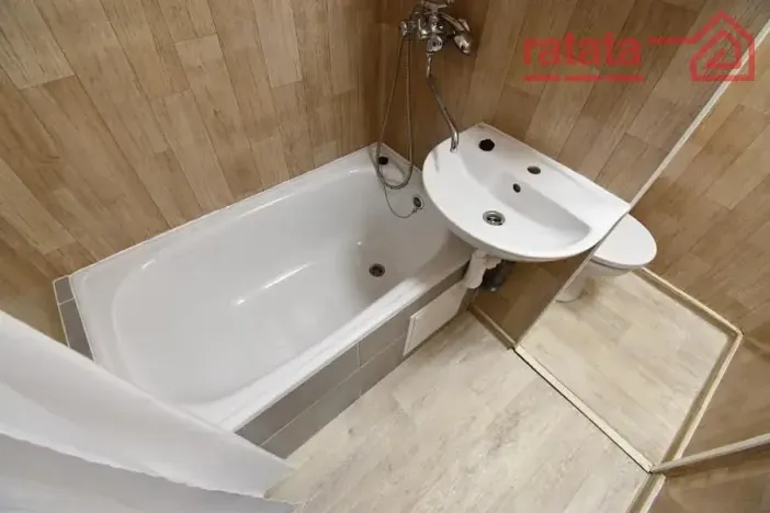 Pronájem bytu 1+1, Chomutov, Stavbařská, 33 m2