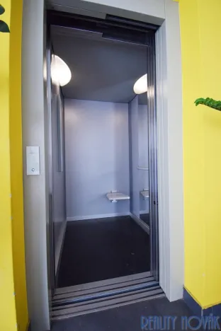 Pronájem bytu 2+kk, Praha - Lochkov, U sladovny, 63 m2