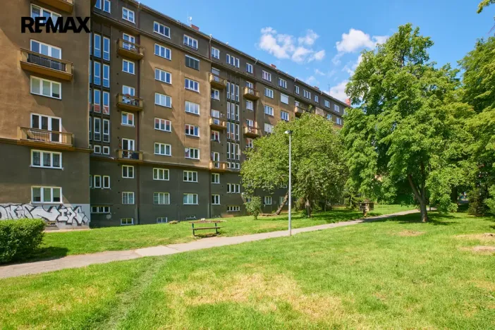 Pronájem bytu 2+1, Praha - Vršovice, Amurská, 73 m2