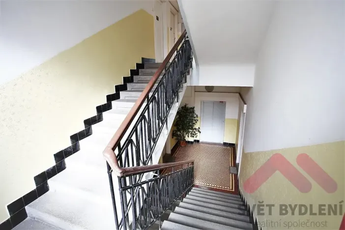 Pronájem bytu 2+kk, Praha - Vinohrady, Radhošťská, 46 m2
