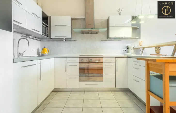 Prodej bytu 3+kk, Praha - Modřany, Semická, 86 m2