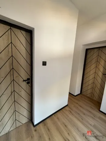 Pronájem bytu 1+1, Jablonec nad Nisou, Podhorská, 30 m2