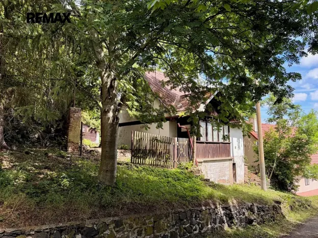 Prodej chalupy, Valeč, 50 m2