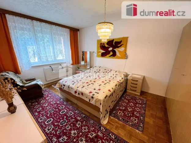 Pronájem bytu 3+1, Uherské Hradiště, náměstí Republiky, 70 m2