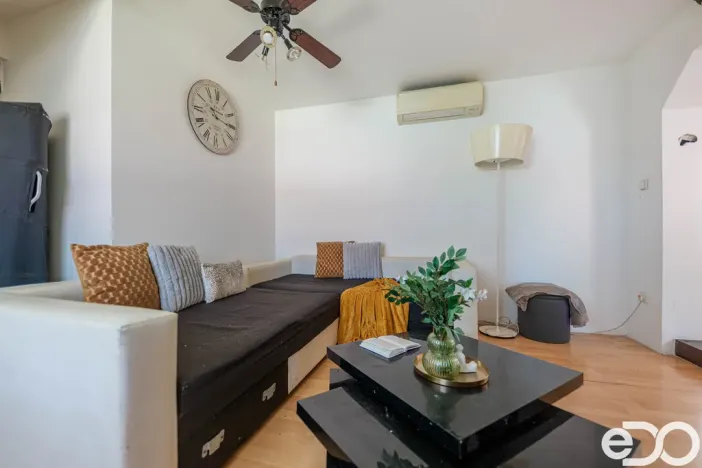 Prodej rodinného domu, Sezemice - Veská, 163 m2