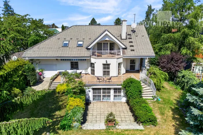 Prodej rodinného domu, Šestajovice, Cyrilov, 366 m2