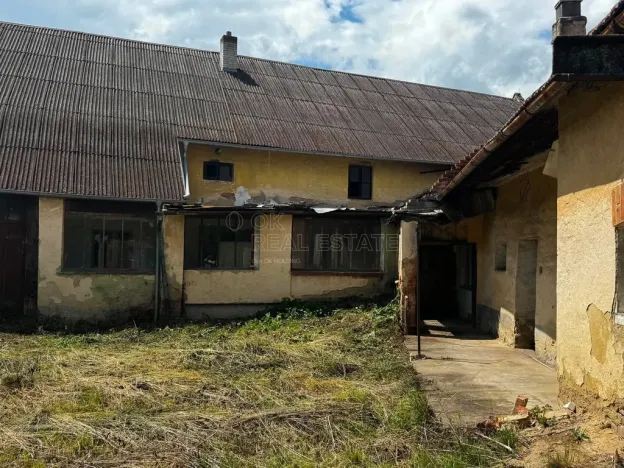 Prodej zemědělské usedlosti, Hulín - Chrášťany, 370 m2