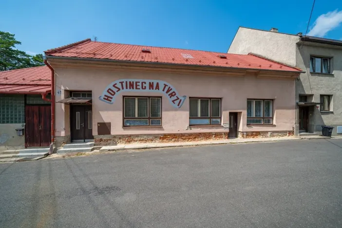 Prodej restaurace, Kroměříž - Těšnovice, 214 m2