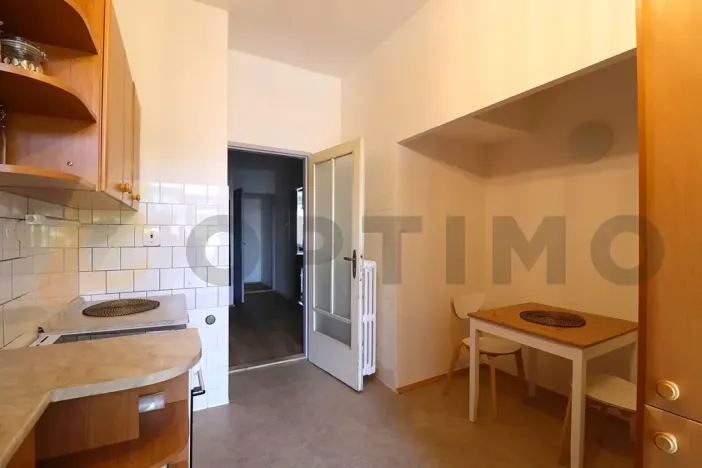 Pronájem bytu 4+1, Praha - Smíchov, Stroupežnického, 136 m2