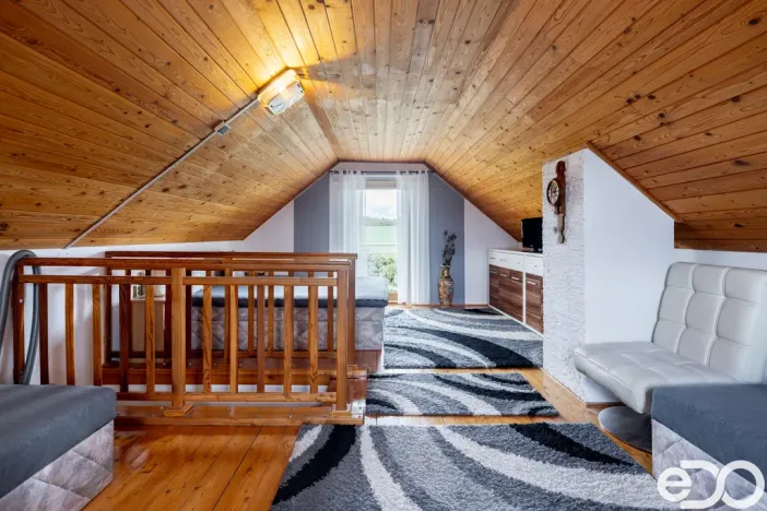 Prodej rodinného domu, Květov, 410 m2