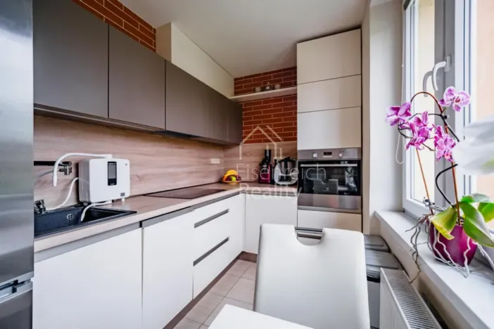 Prodej bytu 3+1, Čestice, 72 m2