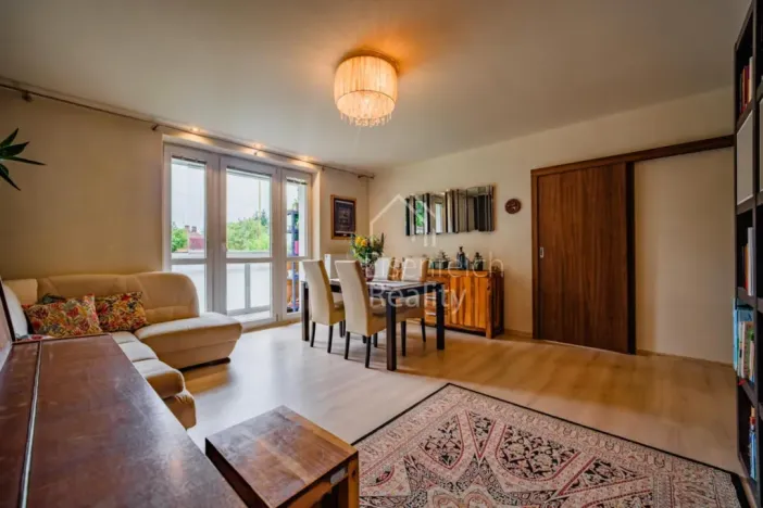 Prodej bytu 3+1, Čestice, 72 m2