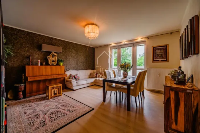 Prodej bytu 3+1, Čestice, 72 m2