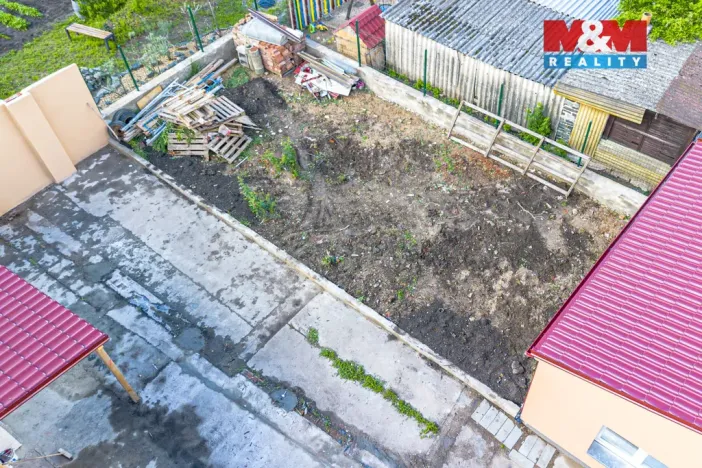 Pronájem rodinného domu, Velim, třída Krále Jiřího, 280 m2