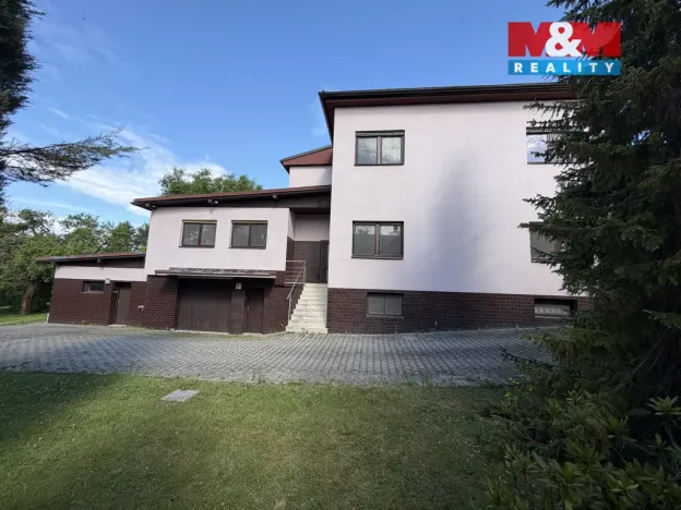 Prodej rodinného domu, Velká Polom, 420 m2