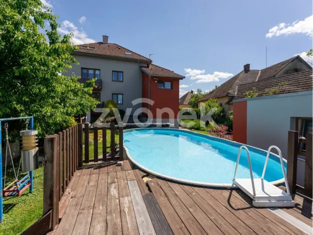 Prodej rodinného domu, Zlín, Lešenská, 284 m2