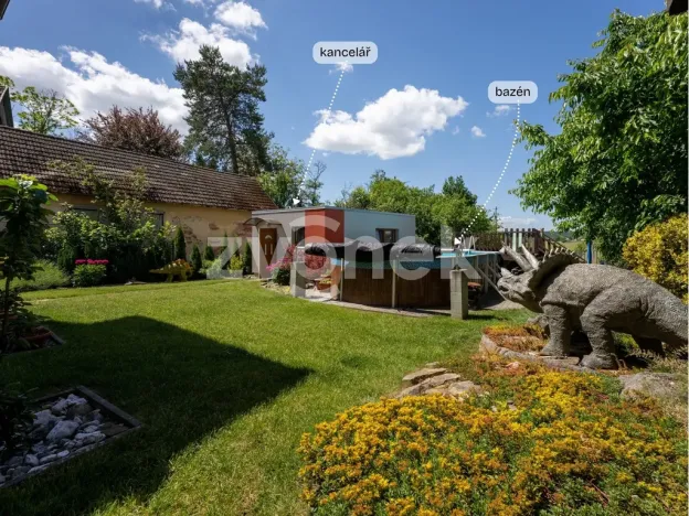 Prodej rodinného domu, Zlín, Lešenská, 284 m2
