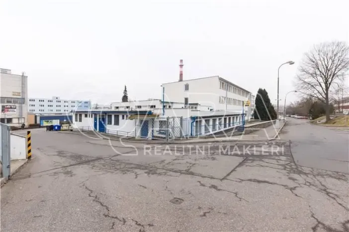 Pronájem skladu, Písek - Budějovické Předměstí, U Vodárny, 750 m2