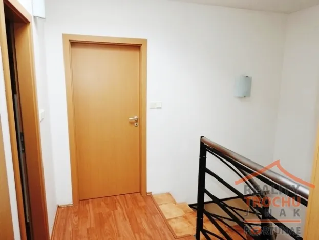Pronájem rodinného domu, Hradec Králové, U Svodnice, 85 m2
