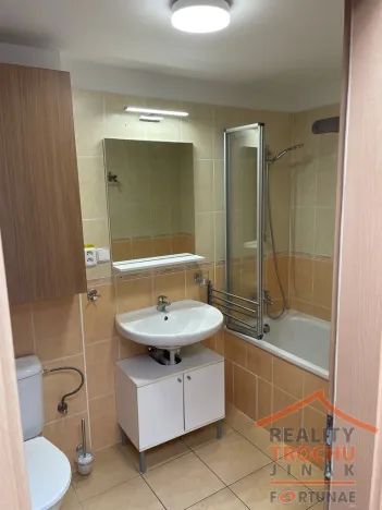 Pronájem rodinného domu, Hradec Králové, U Svodnice, 85 m2