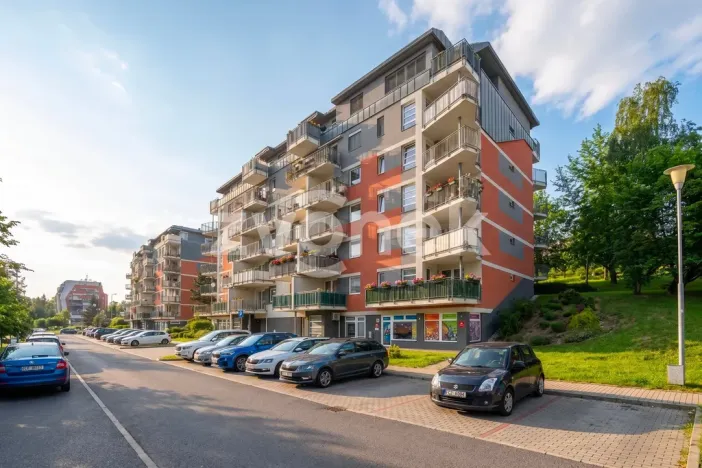 Prodej bytu 3+kk, Zlín, Voženílkova, 94 m2