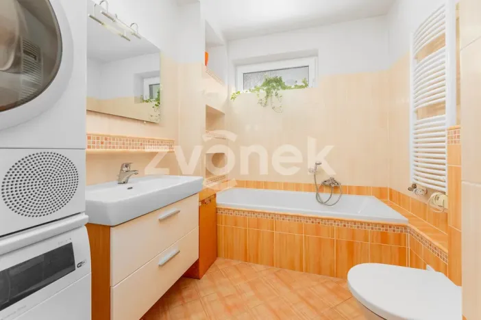 Prodej bytu 3+kk, Zlín, Voženílkova, 94 m2